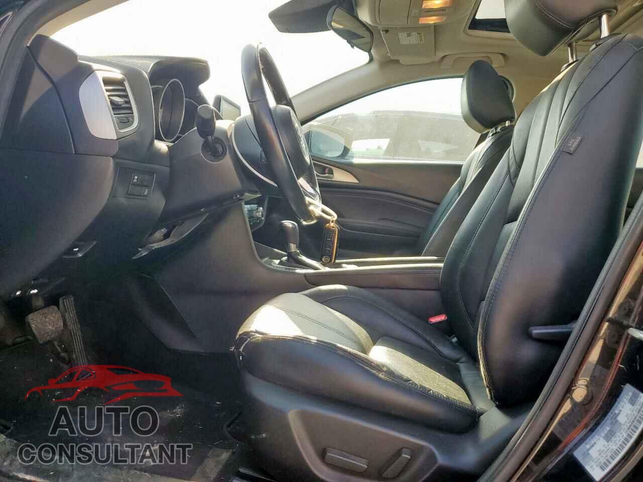 MAZDA 3 2017 - 3MZBN1V70HM113085