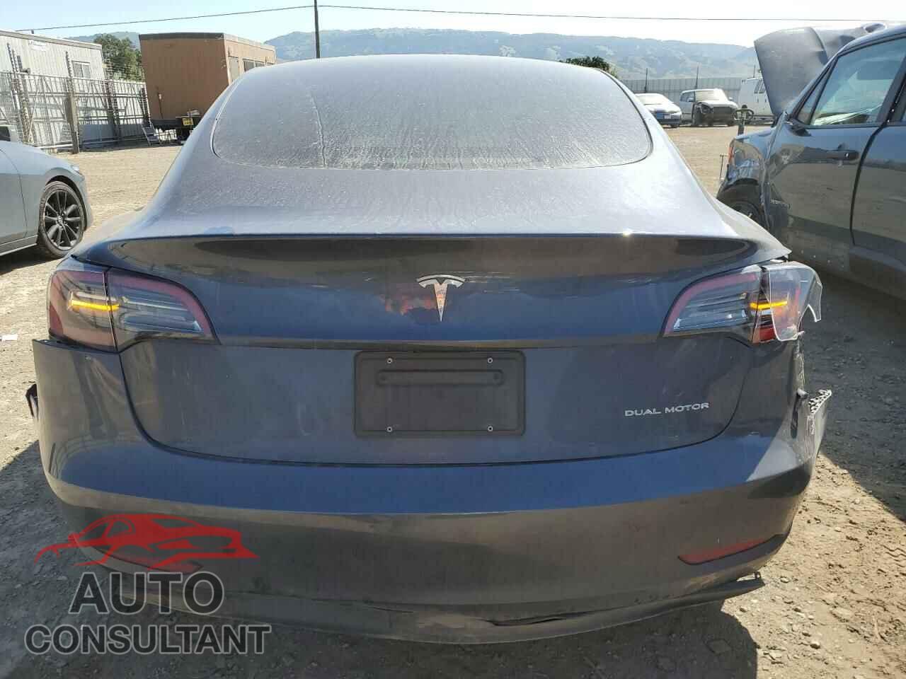 TESLA MODEL 3 2023 - 5YJ3E1EB4PF636222