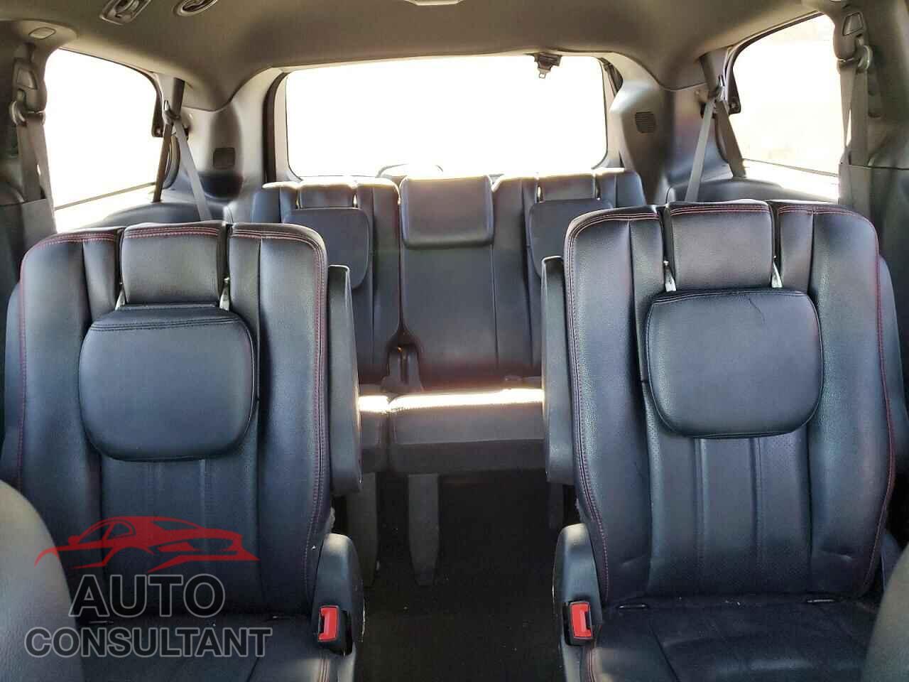 DODGE CARAVAN 2018 - 2C4RDGEG0JR282979