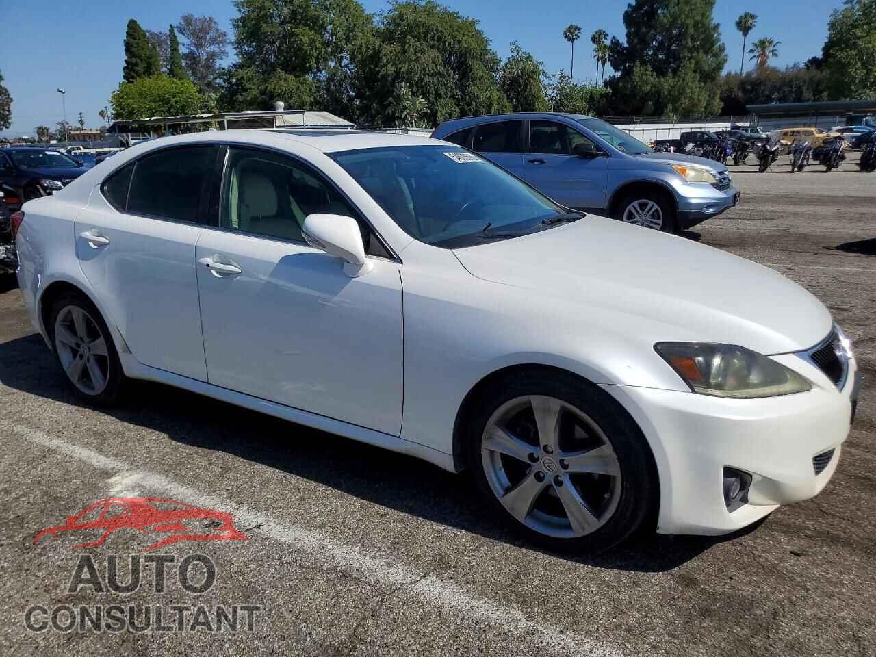 LEXUS IS 2011 - JTHBF5C24B5156189