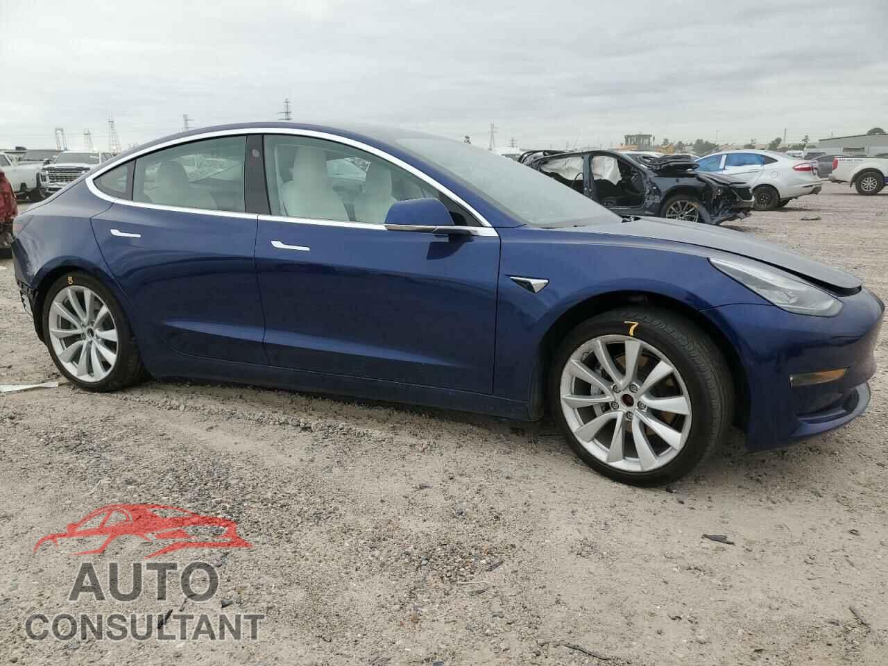 TESLA MODEL 3 2019 - 5YJ3E1EB4KF195443
