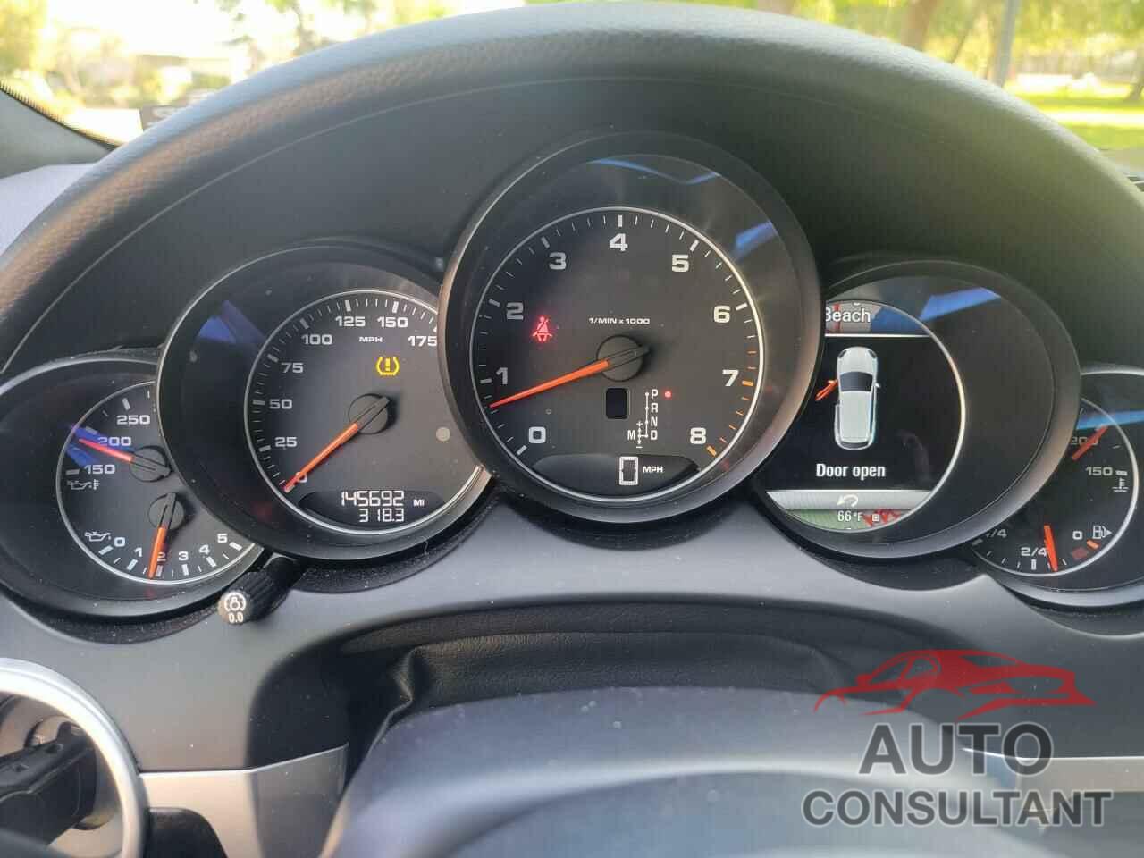 PORSCHE CAYENNE 2016 - WP1AA2A26GLA10262