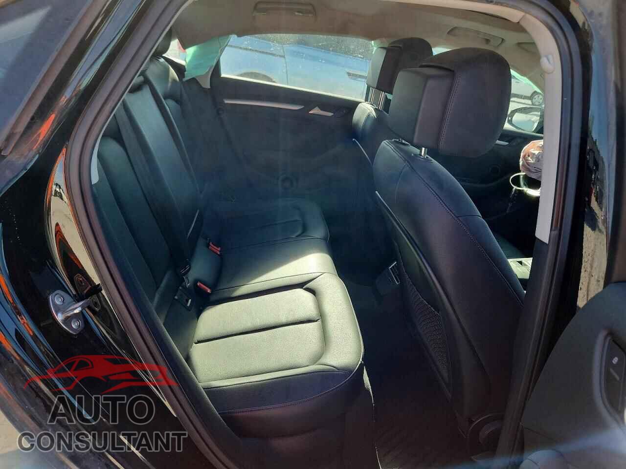 AUDI A3 2015 - WAUBFGFF2F1074869
