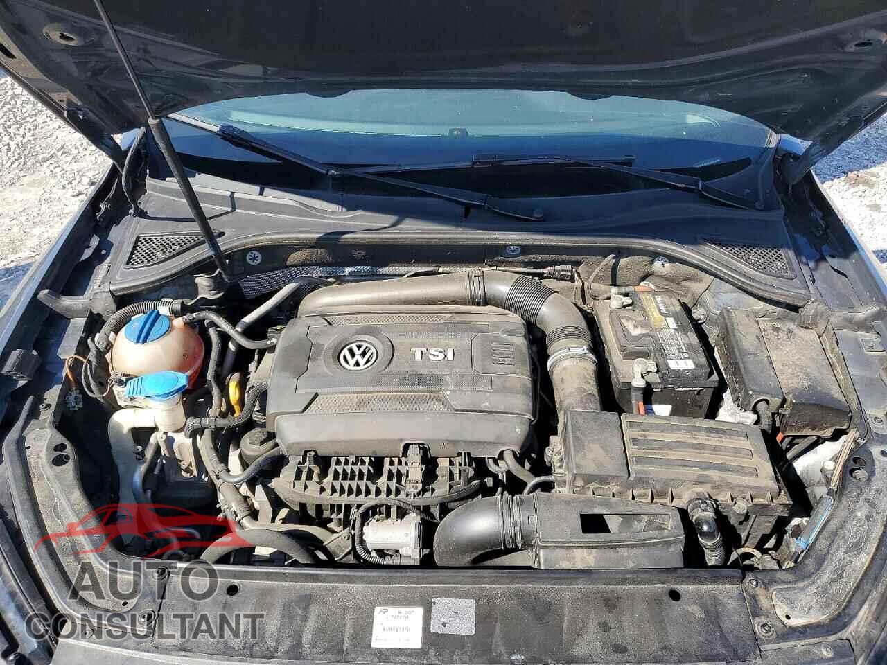 VOLKSWAGEN PASSAT 2017 - 1VWDT7A32HC013169