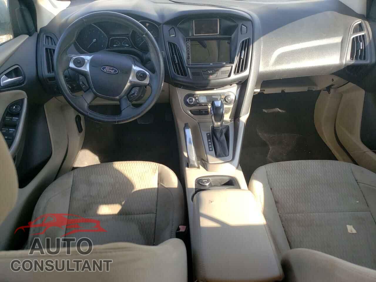 FORD FOCUS 2012 - 1FAHP3H29CL180271