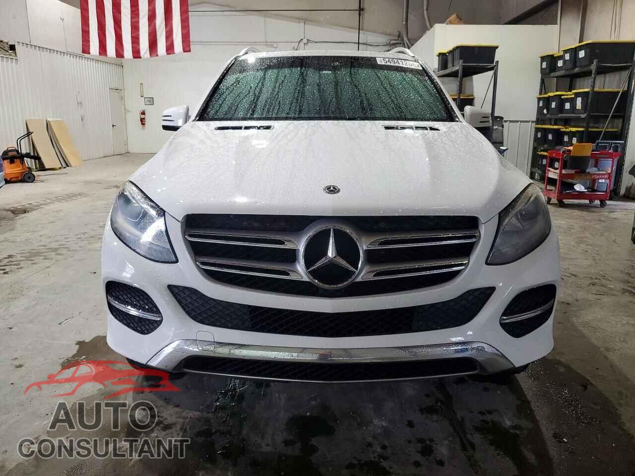 MERCEDES-BENZ GLE-CLASS 2018 - 4JGDA5JB2JB076526
