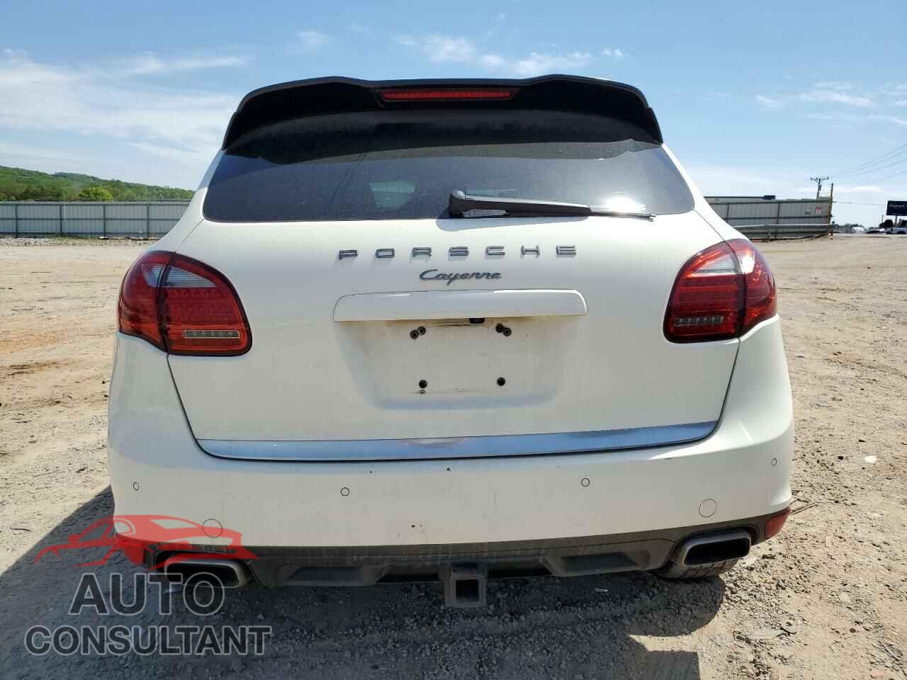 PORSCHE CAYENNE 2011 - WP1AA2A27BLA08223