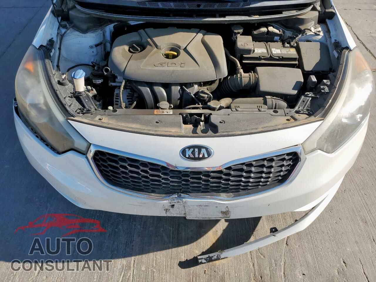 KIA FORTE 2016 - KNAFK5A84G5582846