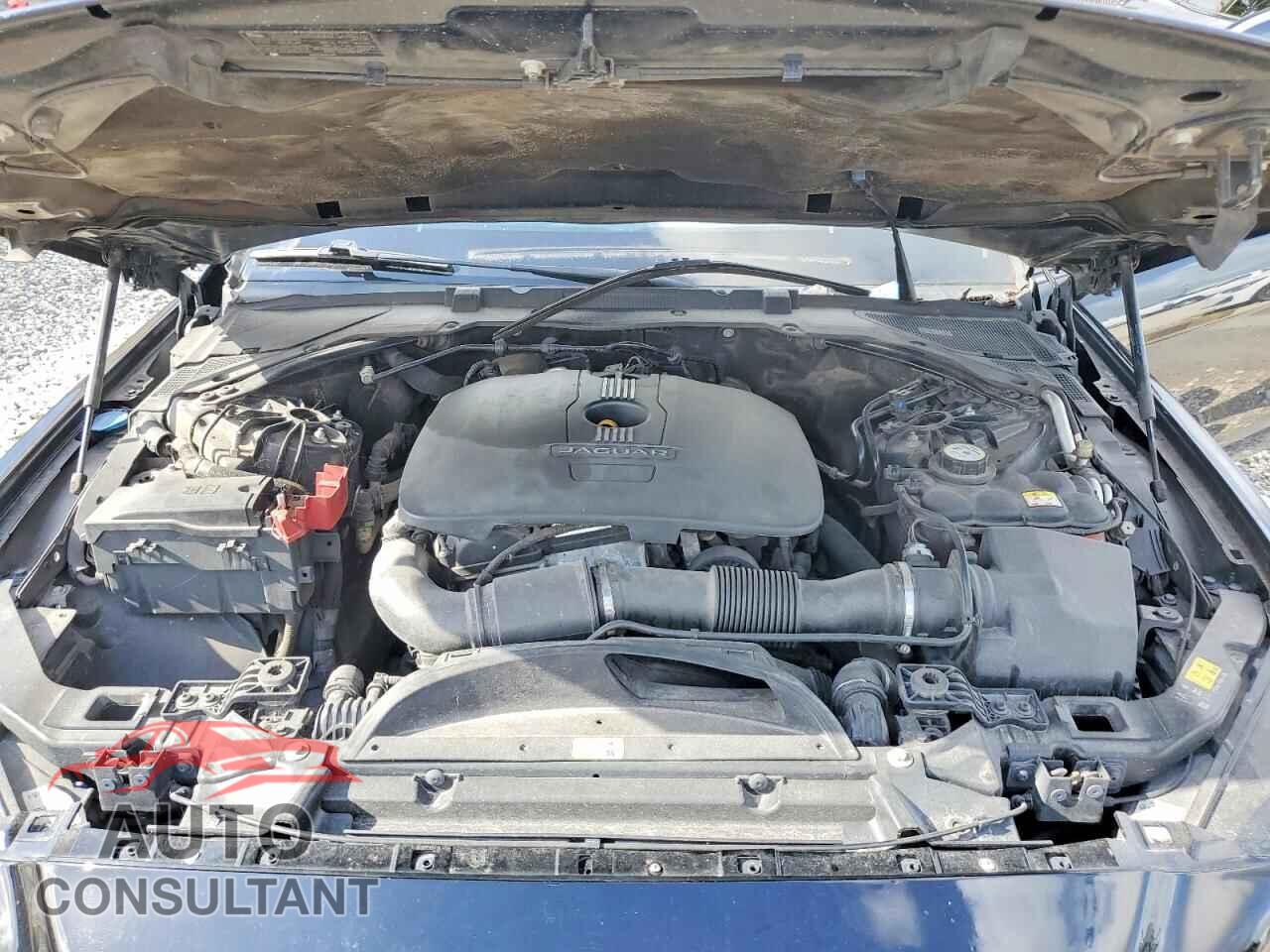 JAGUAR XE 2017 - SAJAR4BG5HA958845