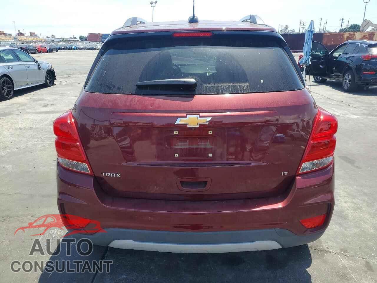 CHEVROLET TRAX 2017 - 3GNCJLSB4HL247845