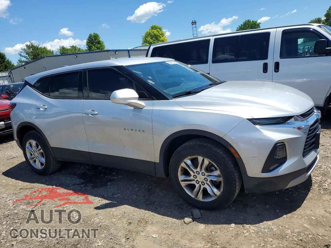 CHEVROLET BLAZER 2020 - 3GNKBBRA3LS596848