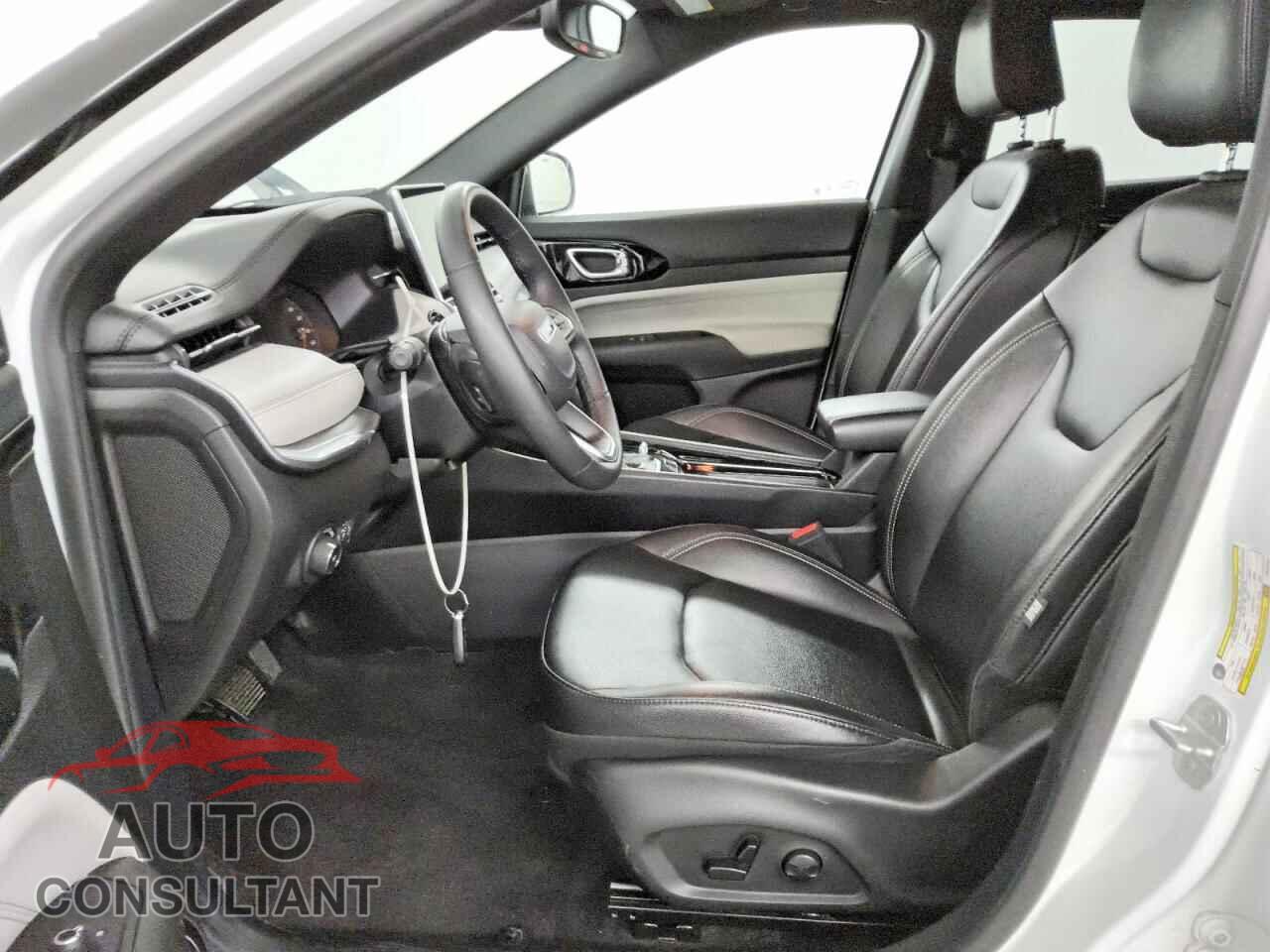 JEEP COMPASS 2025 - 3C4NJDCN7ST511017