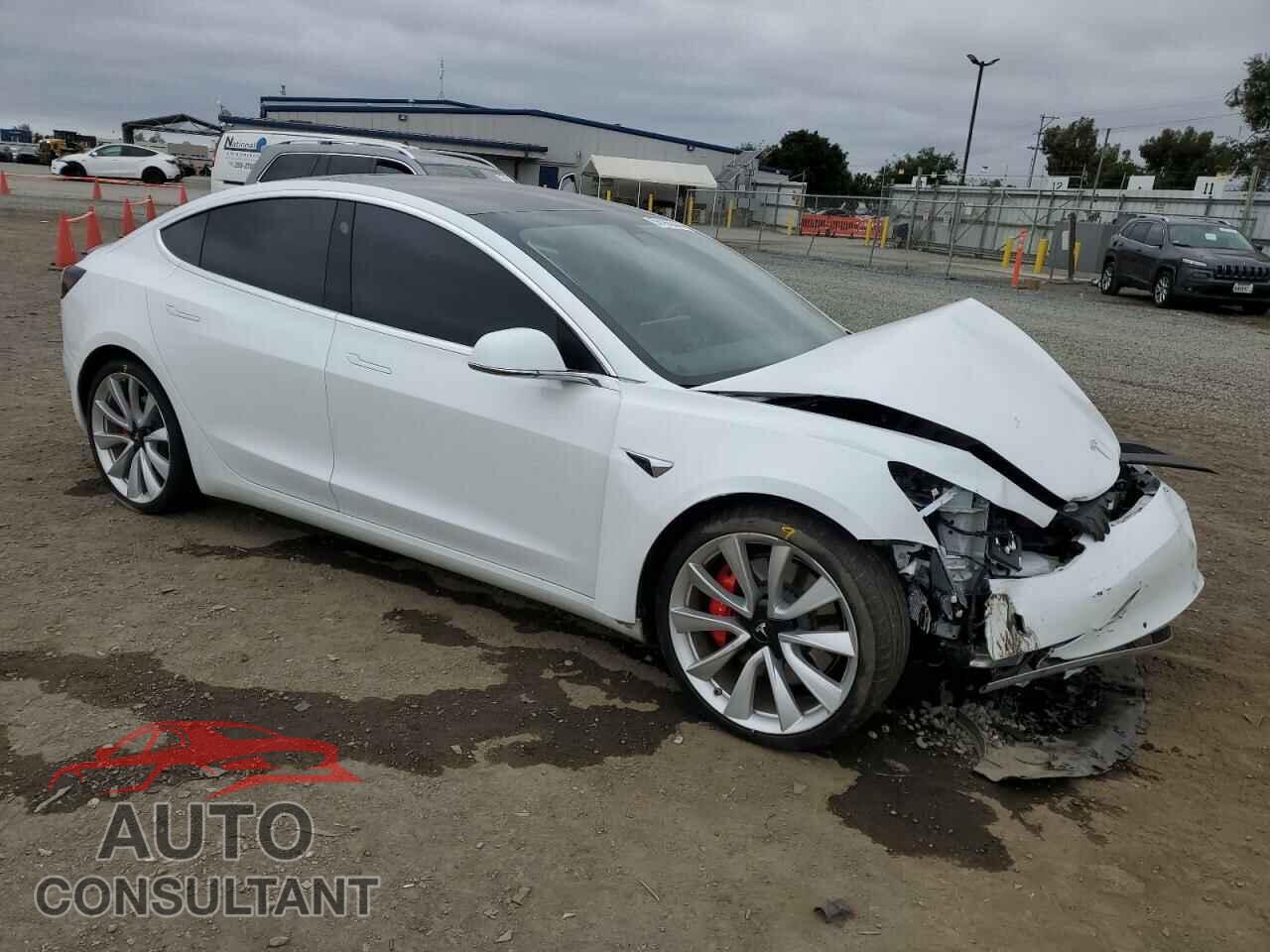 TESLA MODEL 3 2018 - 5YJ3E1EB4JF084356