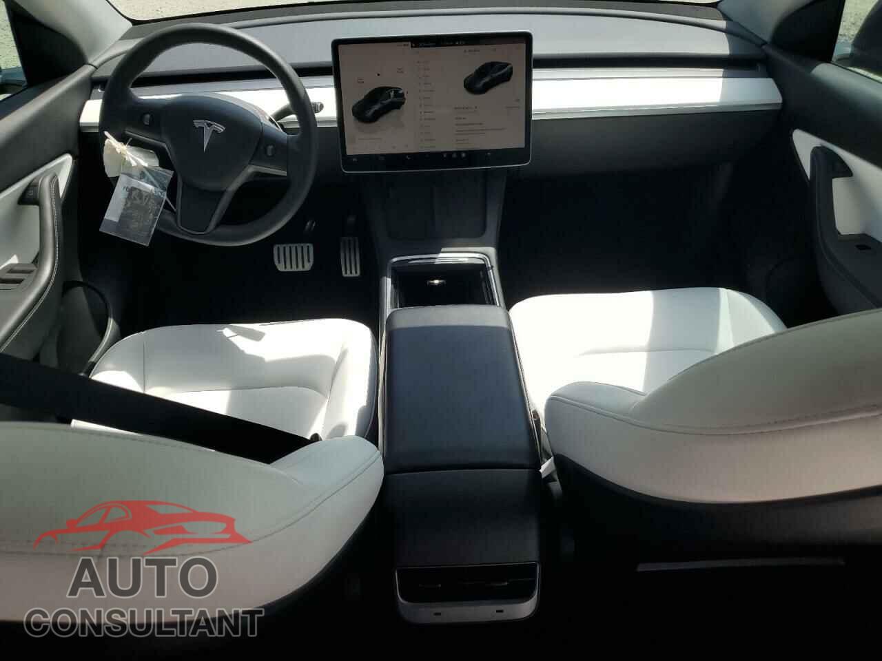 TESLA MODEL Y 2022 - 7SAYGDEF5NF453593