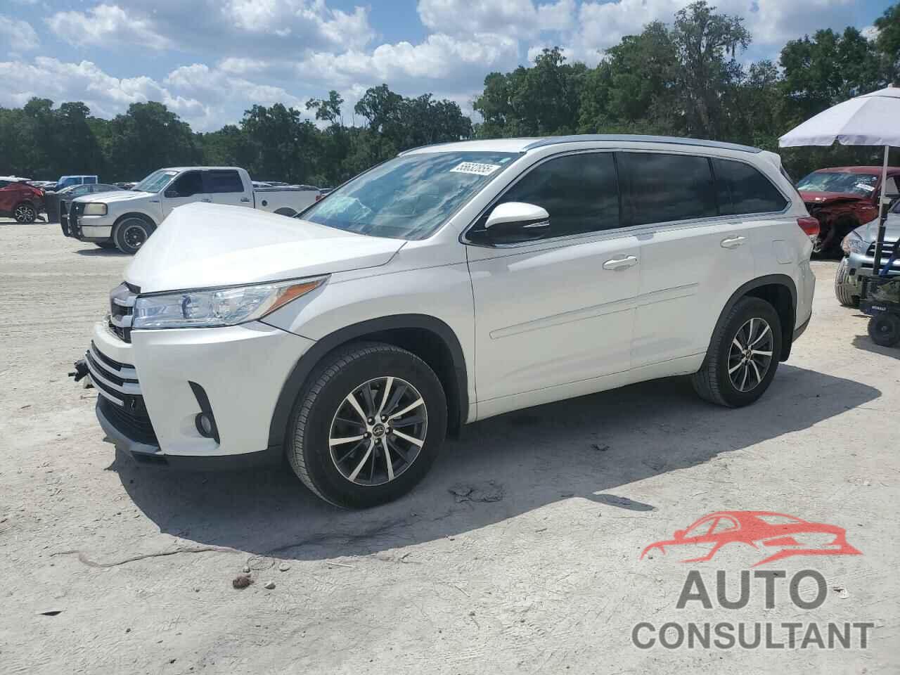 TOYOTA HIGHLANDER 2017 - 5TDKZRFH4HS524406