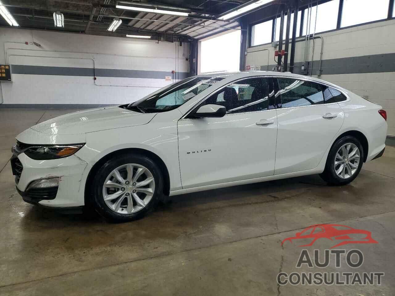 CHEVROLET MALIBU 2023 - 1G1ZD5ST5PF230911