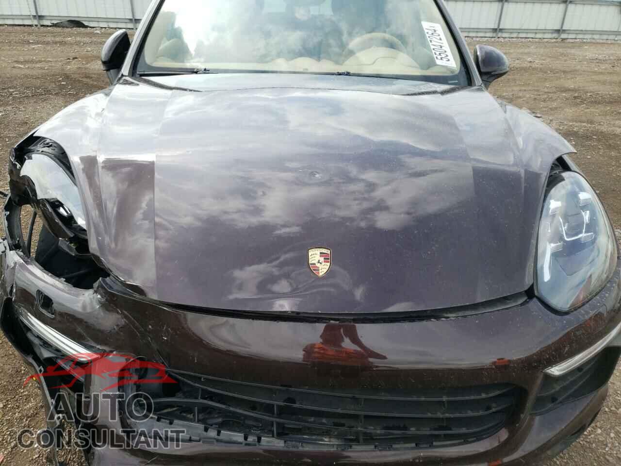 PORSCHE CAYENNE 2017 - WP1AA2A24HKA84450