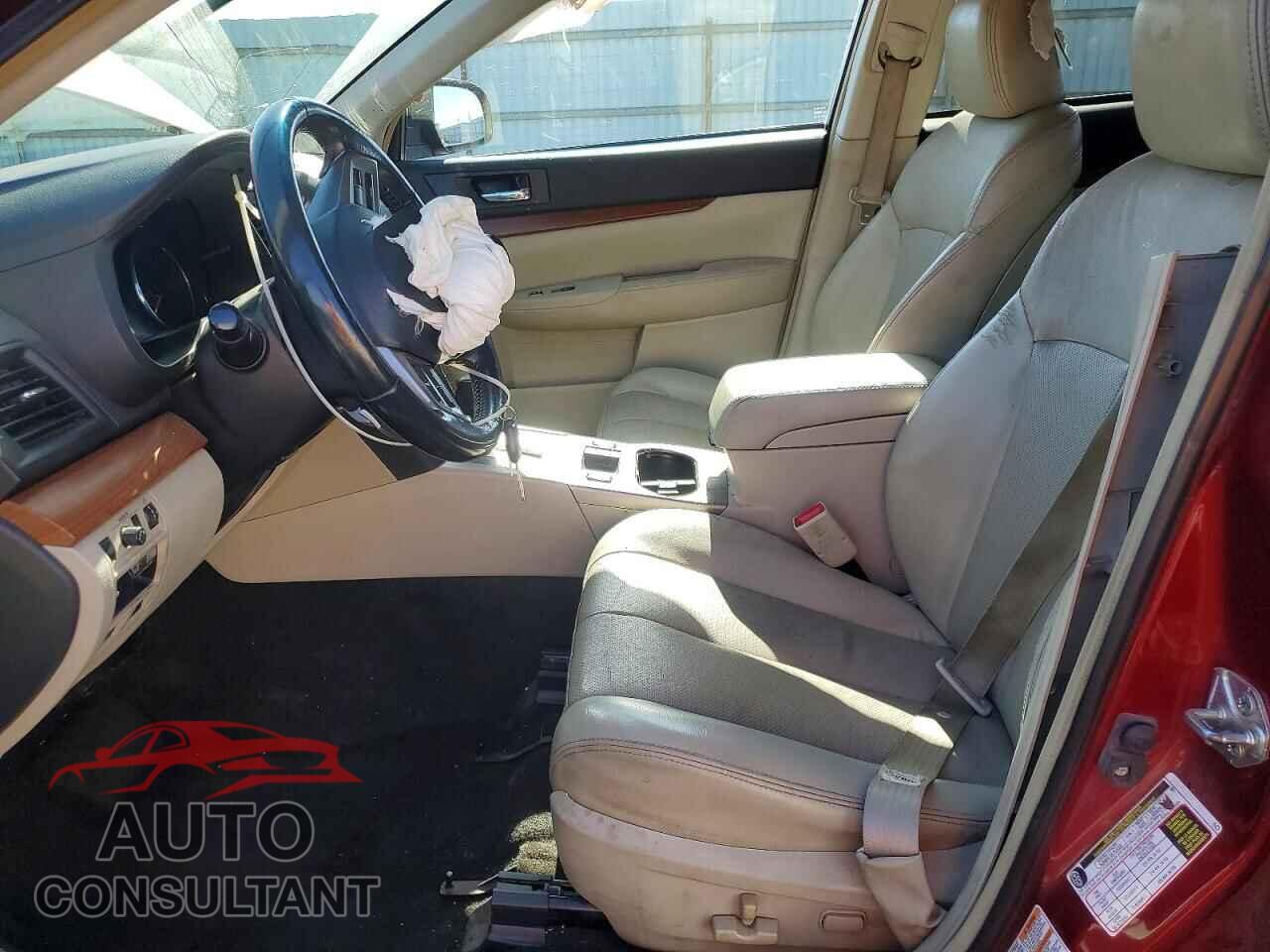 SUBARU OUTBACK 2013 - 4S4BRBKC8D3233223
