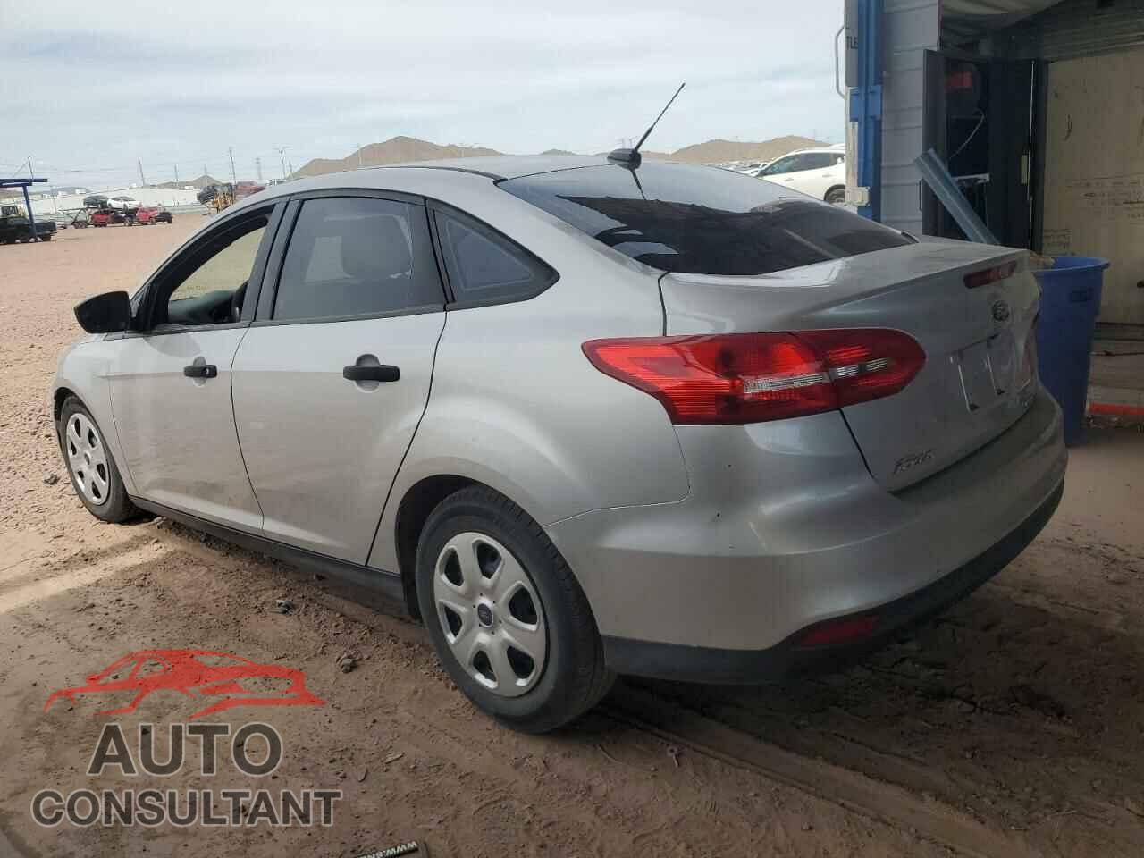 FORD FOCUS 2016 - 1FADP3E27GL362575