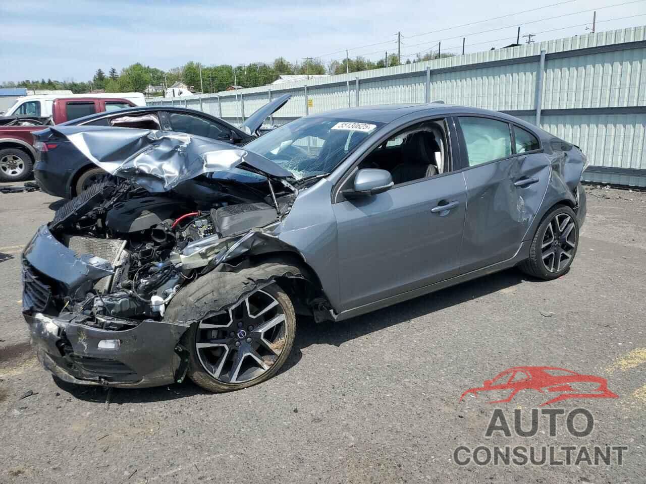 VOLVO S60 2017 - YV140MTL8H2438015