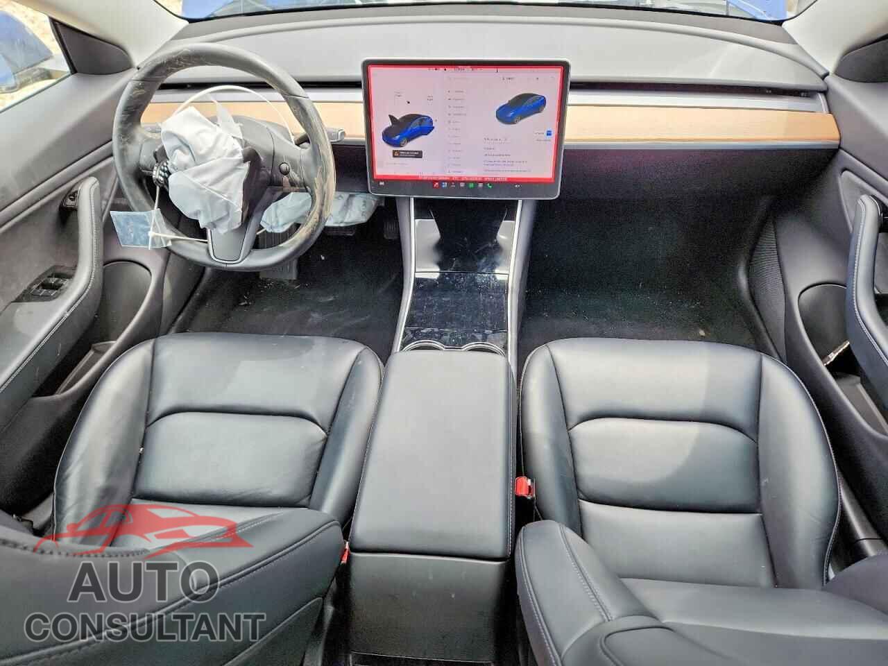 TESLA MODEL 3 2019 - 5YJ3E1EA2KF299484