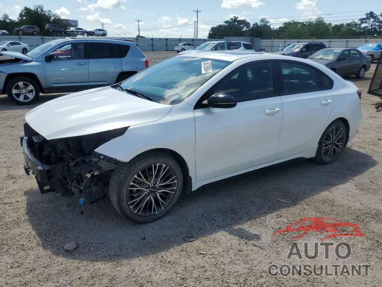 KIA FORTE 2023 - 3KPF54AD1PE620541