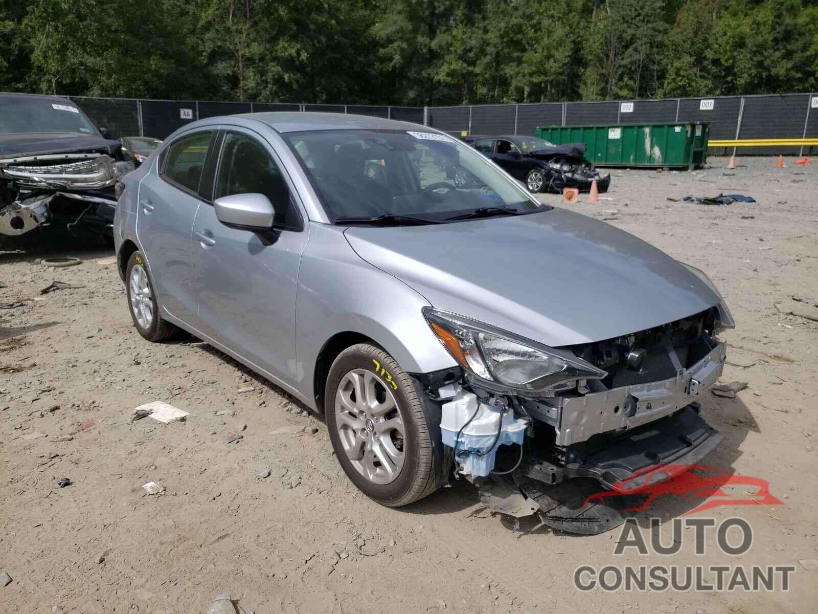 TOYOTA YARIS 2018 - 3MYDLBYV2JY301298