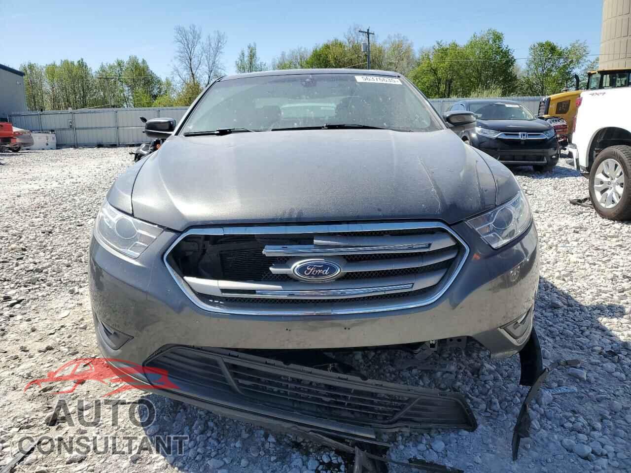 FORD TAURUS 2017 - 1FAHP2E85HG130308