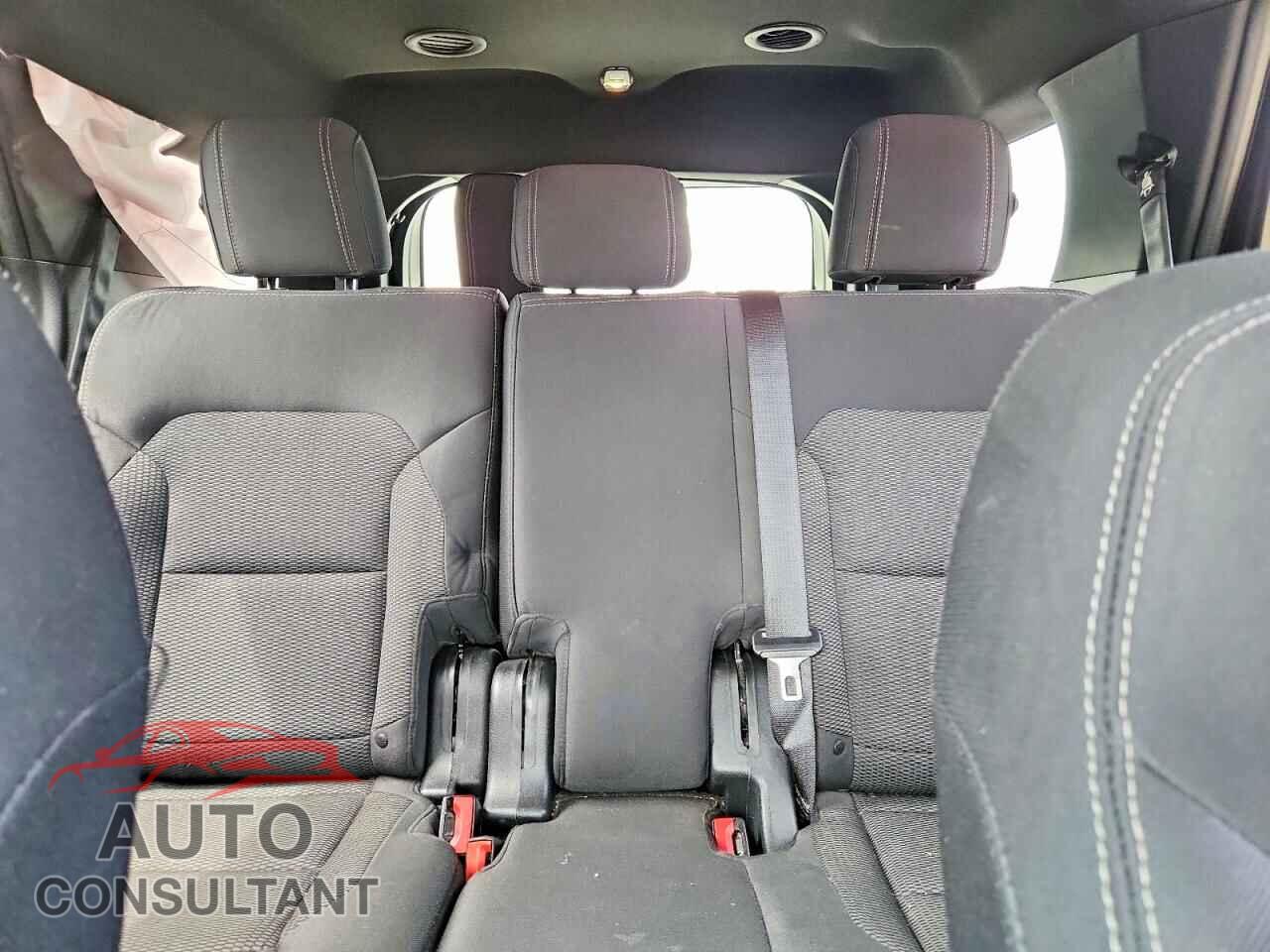 FORD EXPLORER 2017 - 1FM5K8D83HGC96628