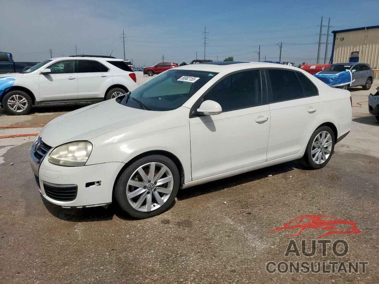 VOLKSWAGEN JETTA 2010 - 3VWRA7AJ0AM156555