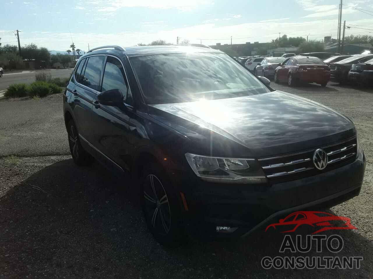 VOLKSWAGEN TIGUAN 2019 - 3VV2B7AX4KM192788