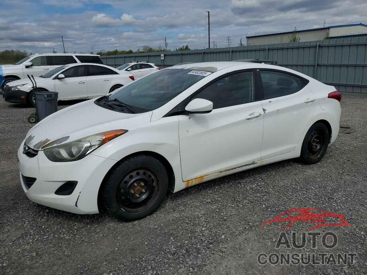 HYUNDAI ELANTRA 2013 - 5NPDH4AE3DH320711