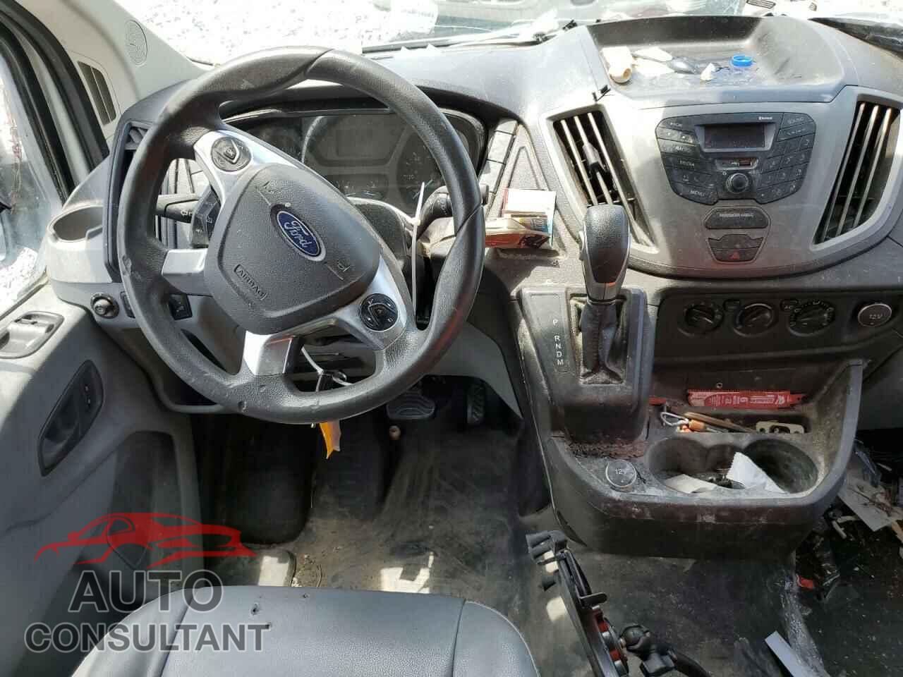 FORD TRANSIT 2018 - 1FTYR2CM7JKA62634