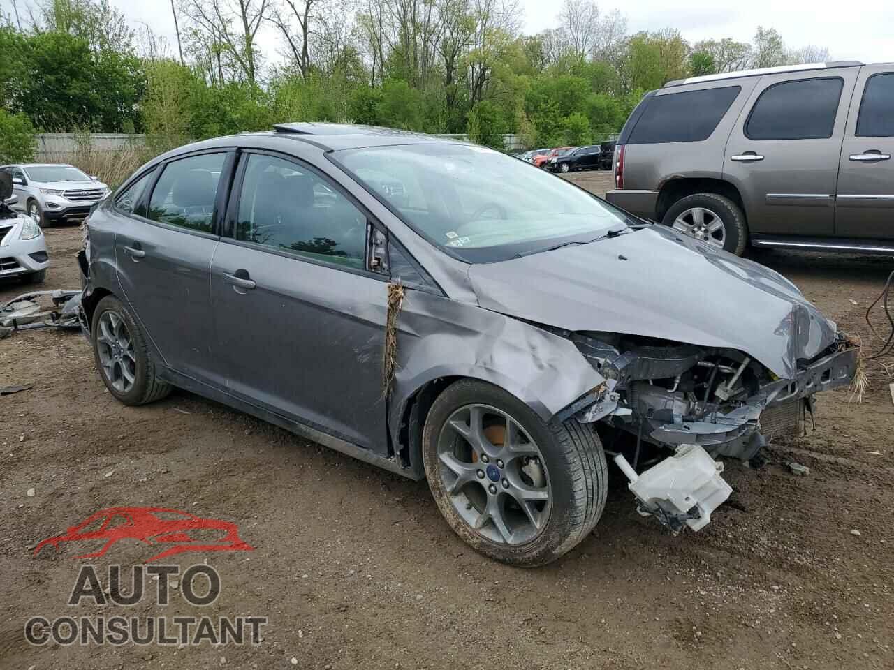 FORD FOCUS 2014 - 1FADP3F2XEL140592