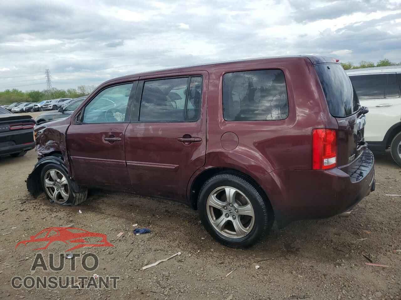 HONDA PILOT 2013 - 5FNYF4H55DB044978