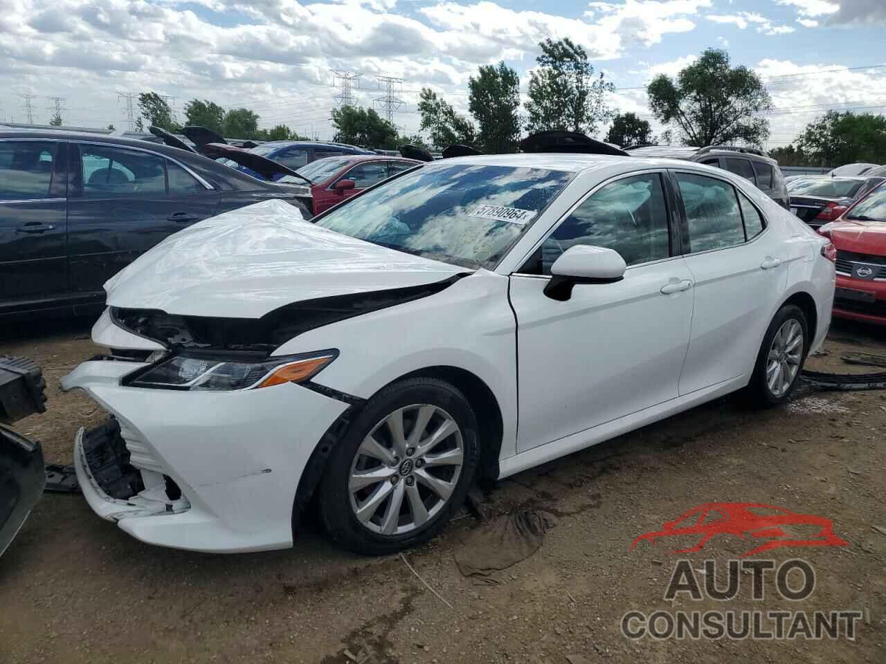 TOYOTA CAMRY 2018 - 4T1B11HKXJU117642