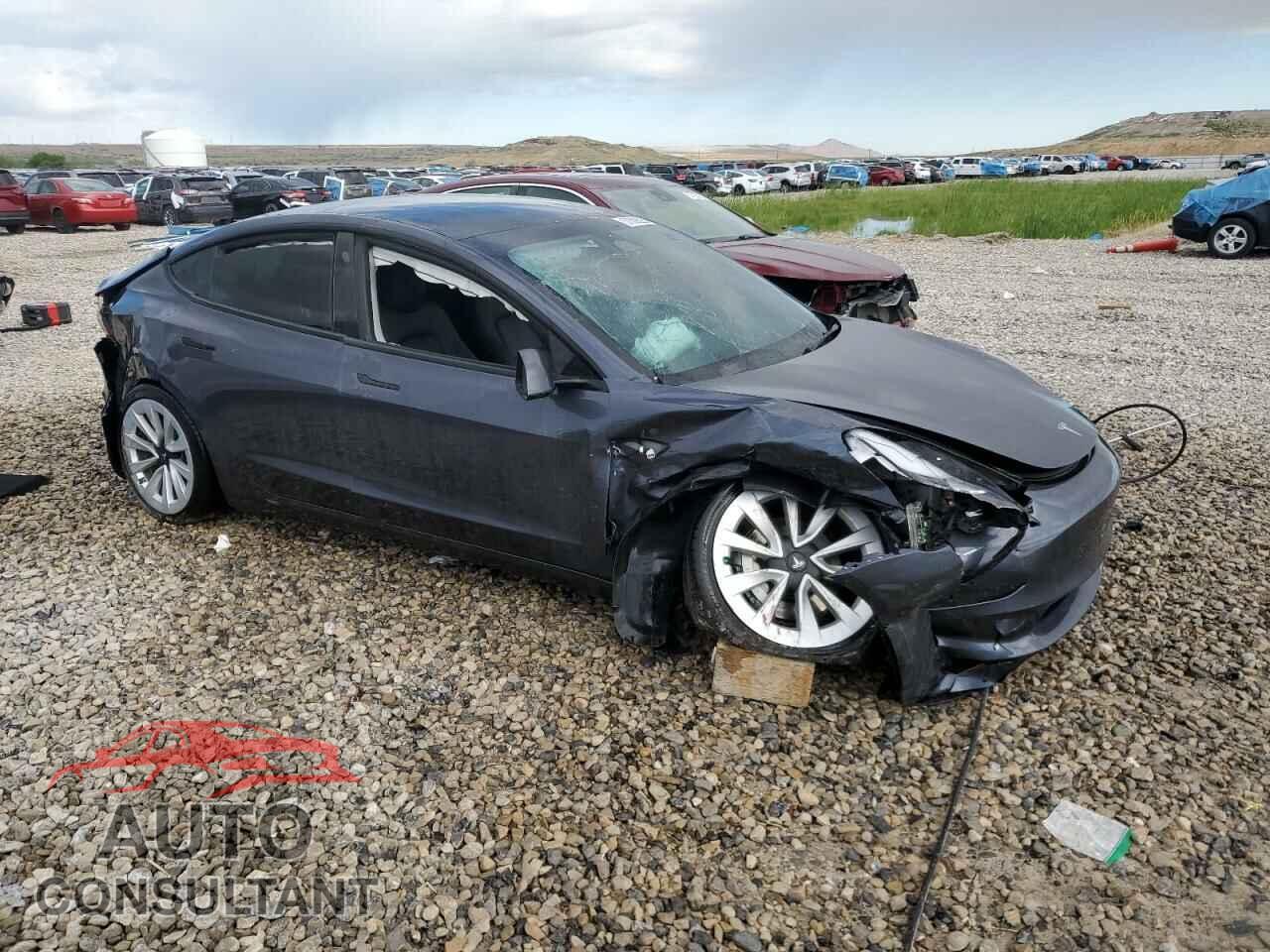 TESLA MODEL 3 2023 - 5YJ3E1EB6PF620135