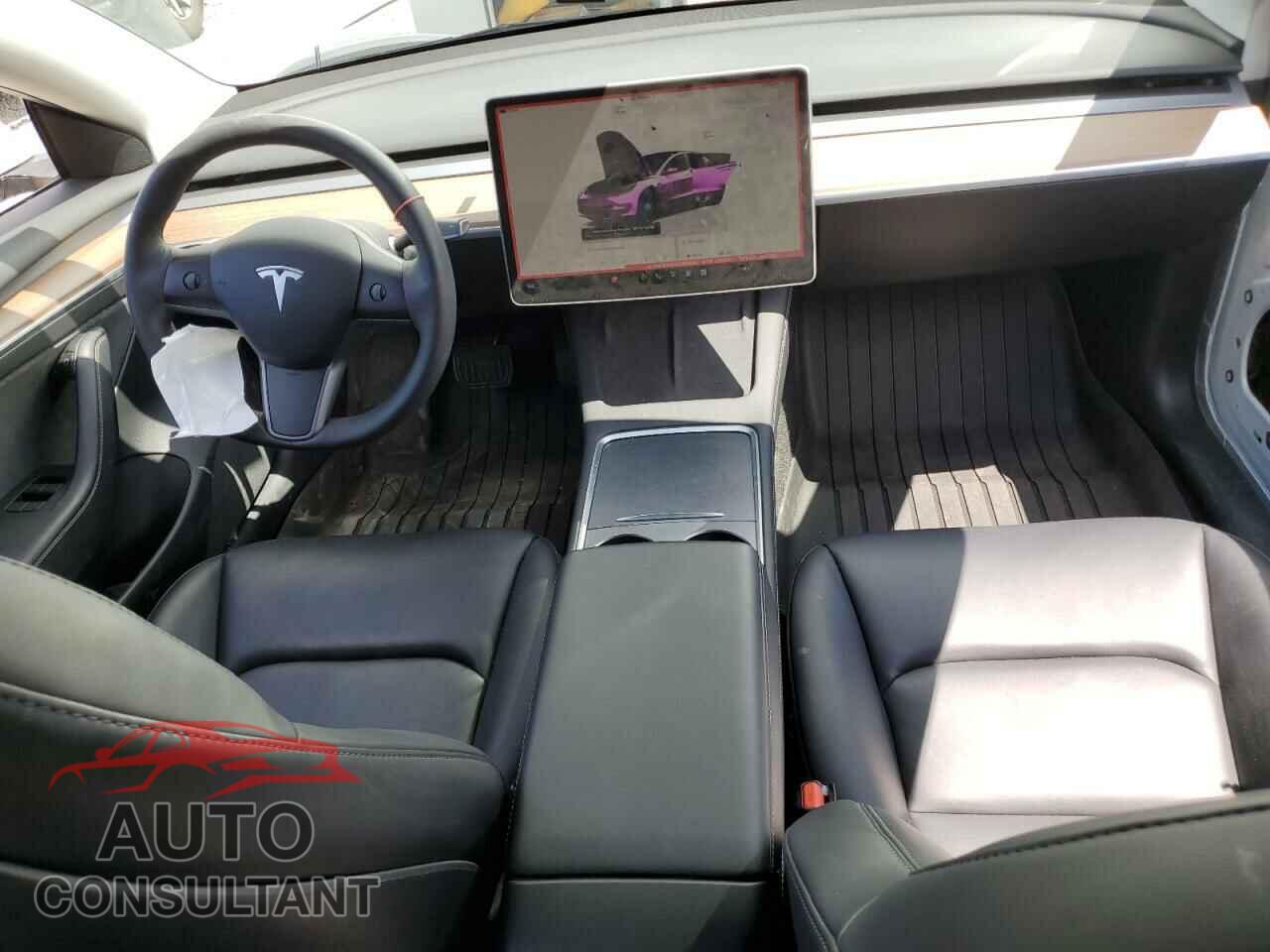 TESLA MODEL 3 2022 - 5YJ3E1EA4NF295456