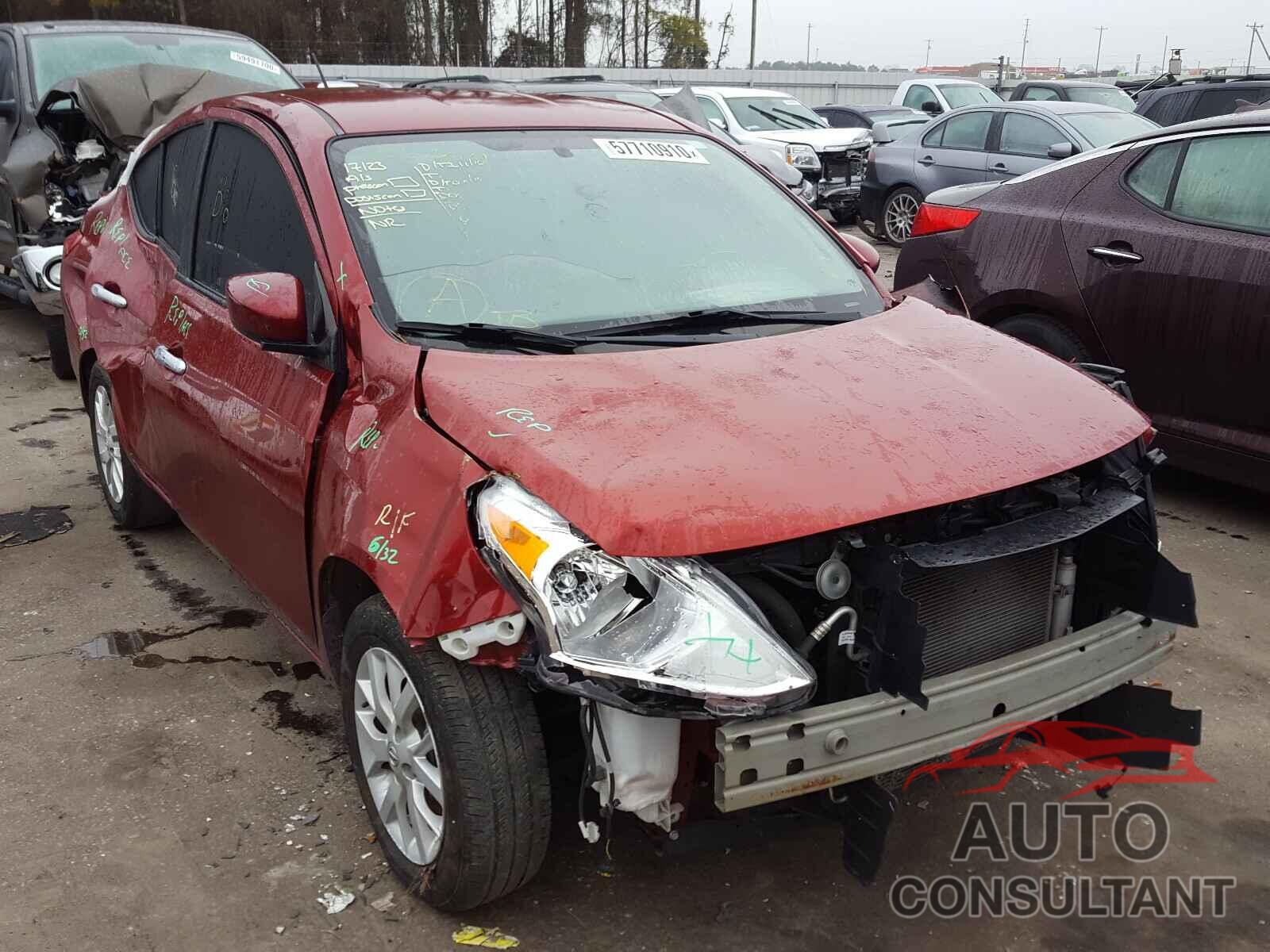 NISSAN VERSA 2018 - 3N1CN7AP0JL852617