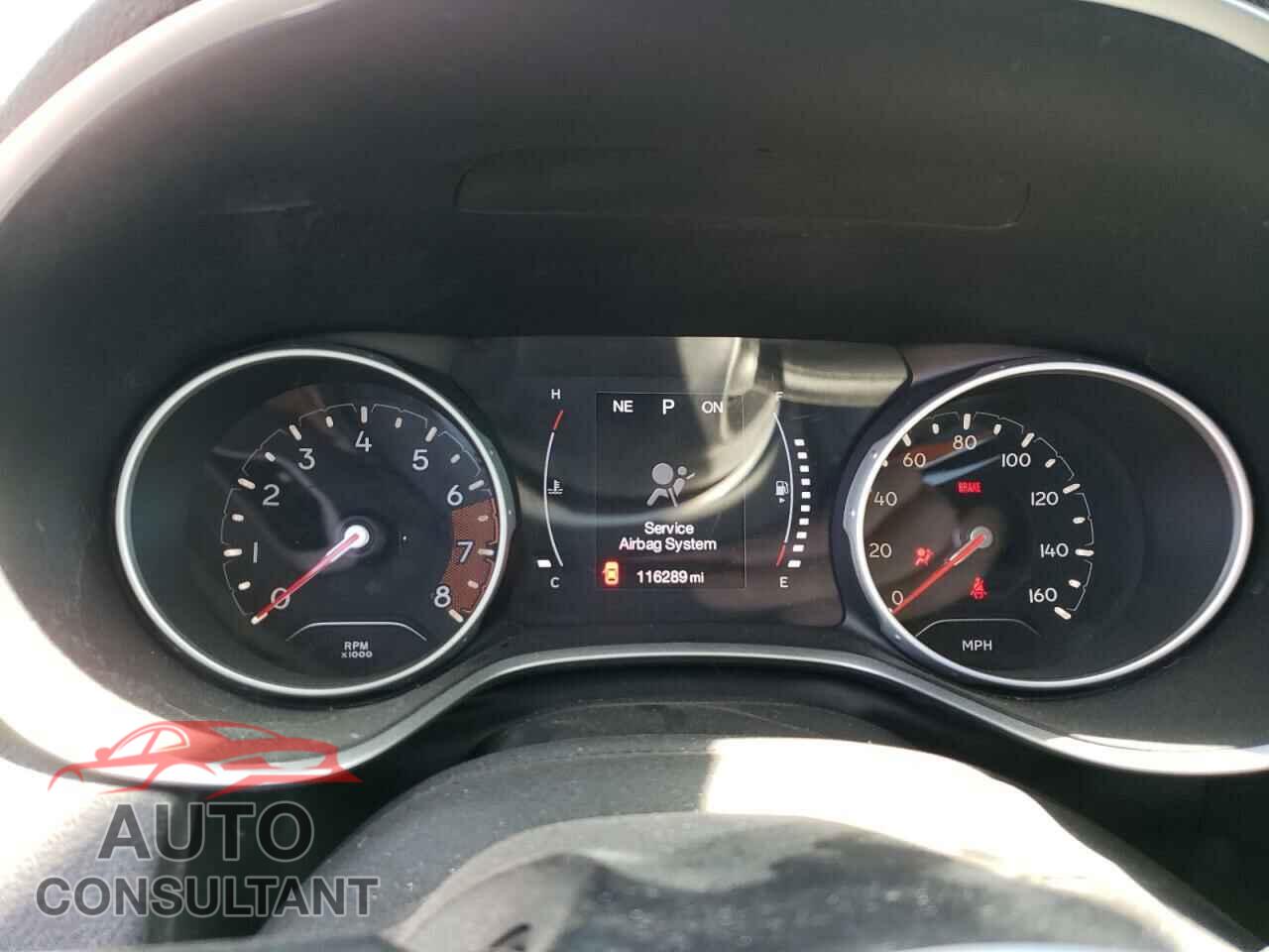 JEEP COMPASS 2018 - 3C4NJDBB3JT454000