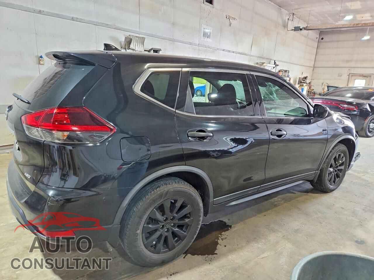 NISSAN ROGUE 2019 - KNMAT2MVXKP510203