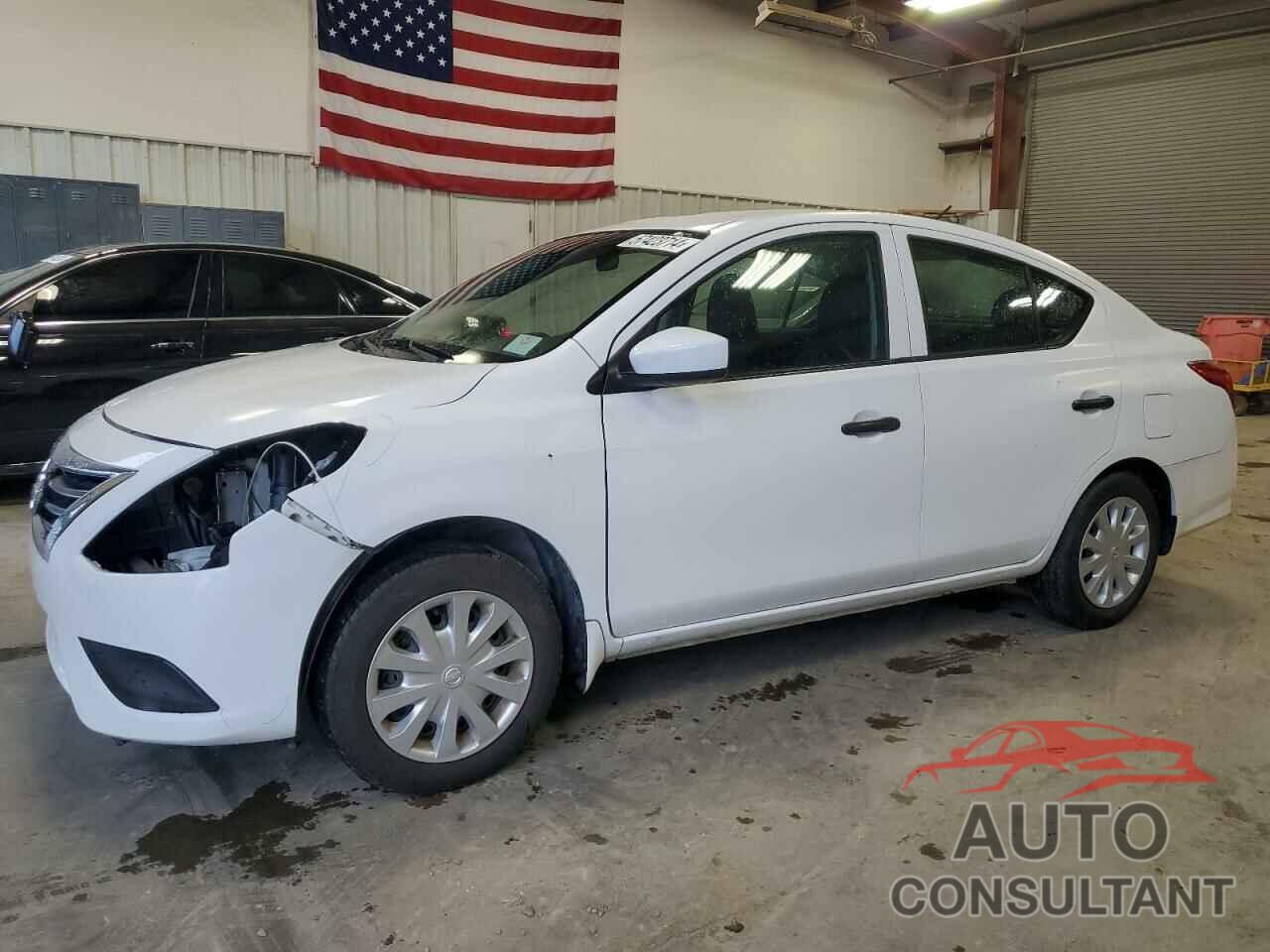 NISSAN VERSA 2017 - 3N1CN7AP1HL811181