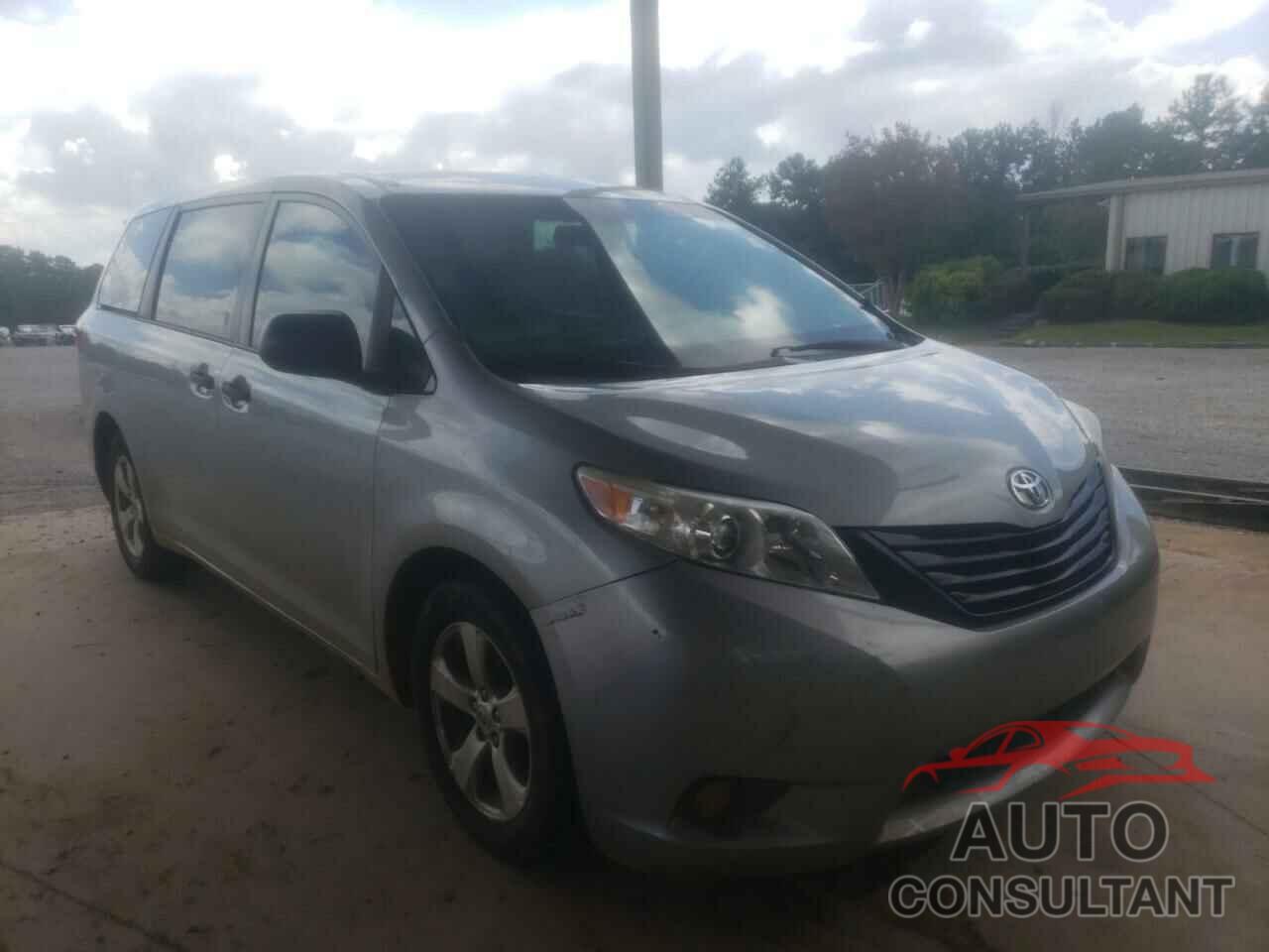 TOYOTA SIENNA 2016 - 5TDZK3DC9GS736563