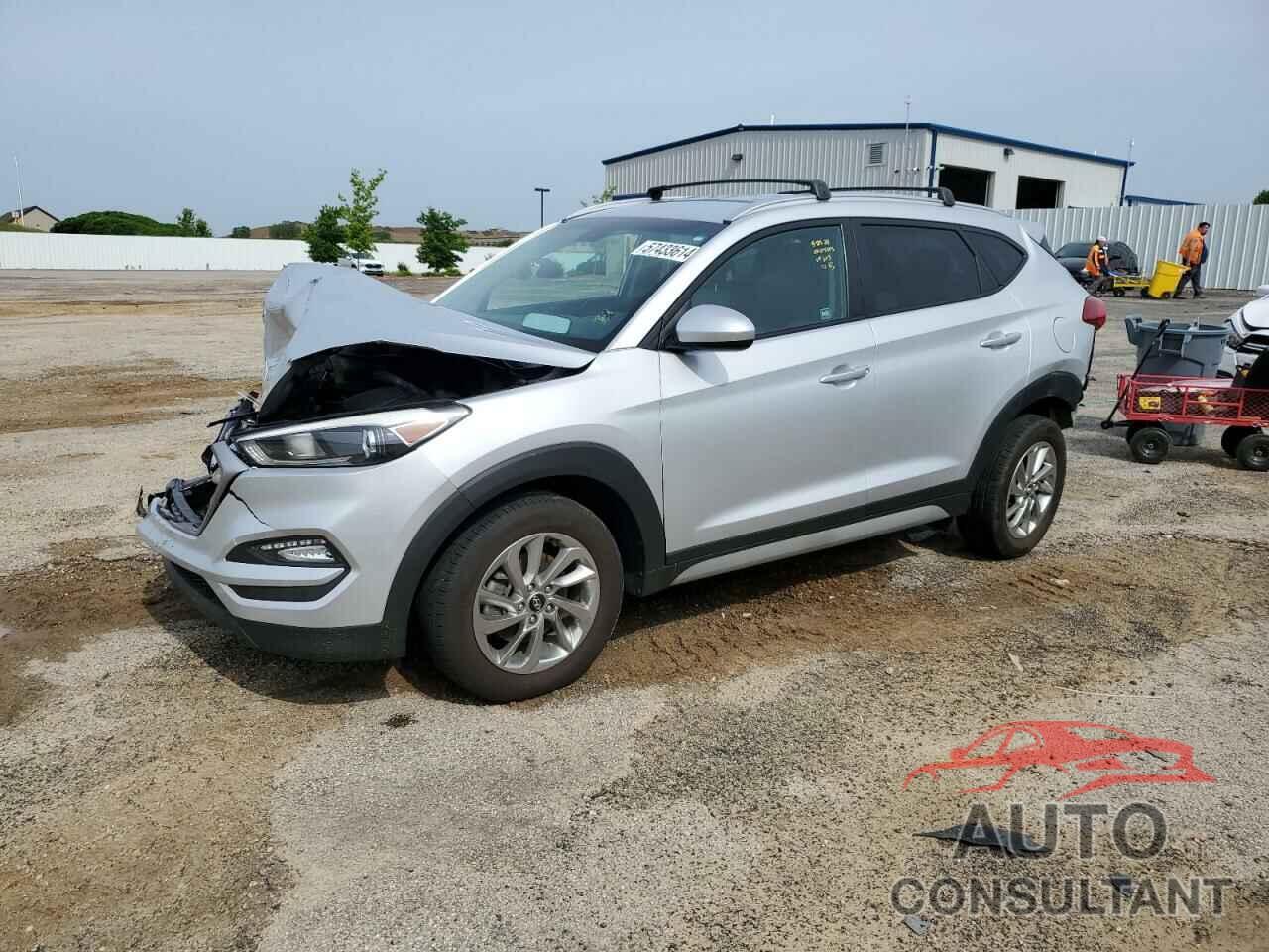 HYUNDAI TUCSON 2018 - KM8J3CA47JU706113