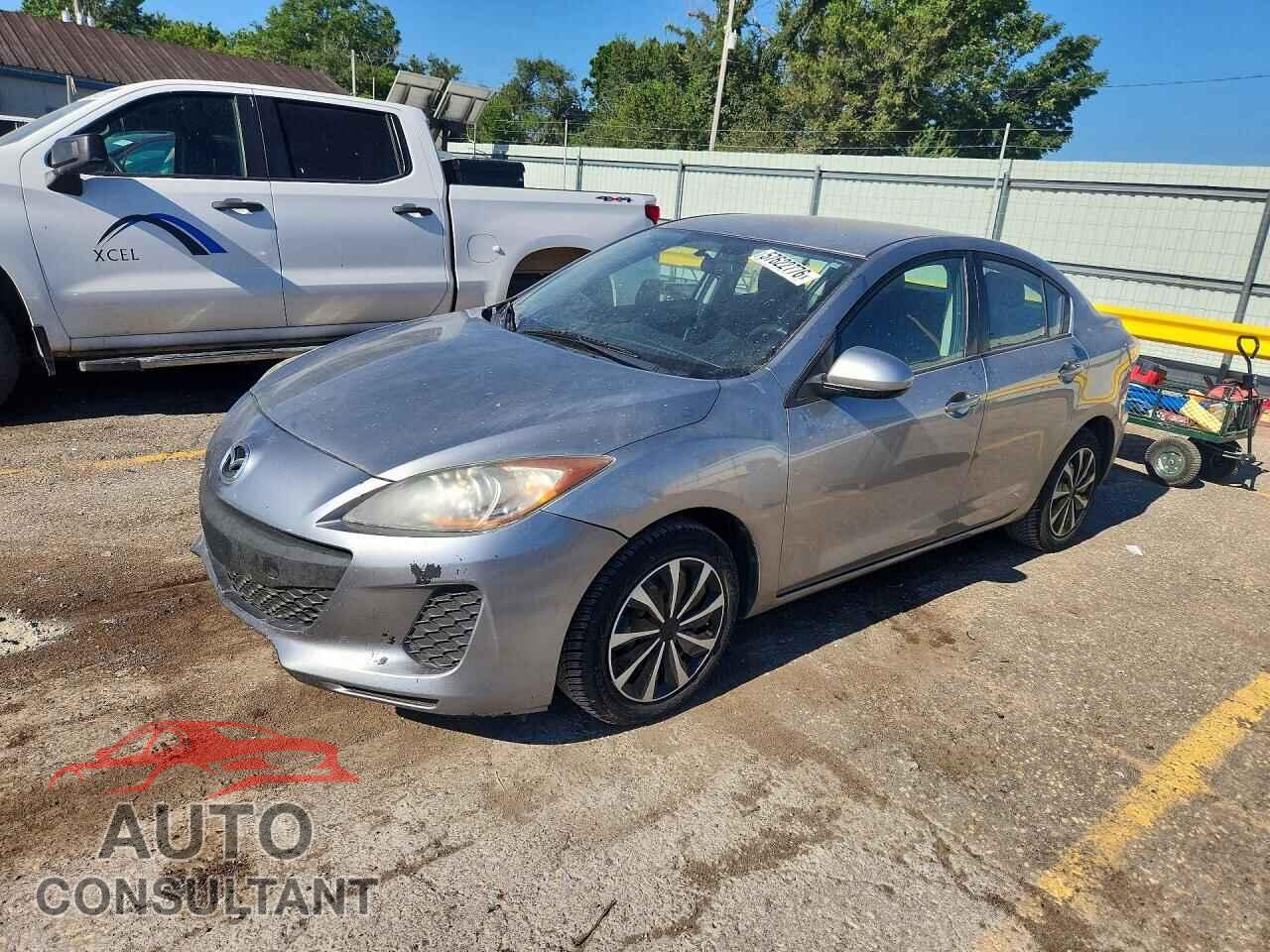 MAZDA 3 2013 - JM1BL1TF3D1817985