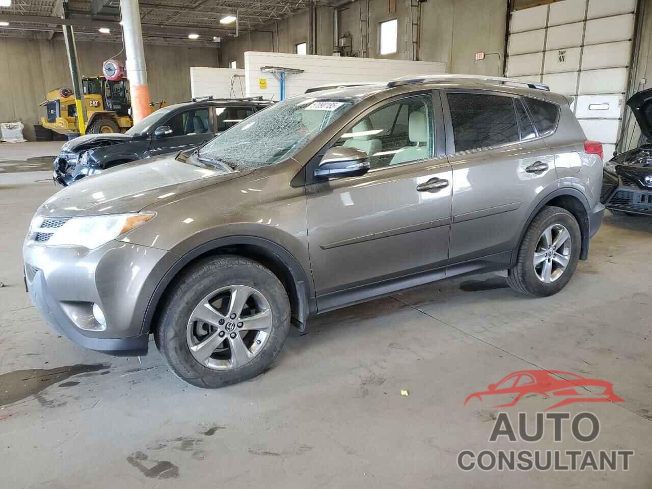 TOYOTA RAV4 2015 - JTMRFREV6FD171268