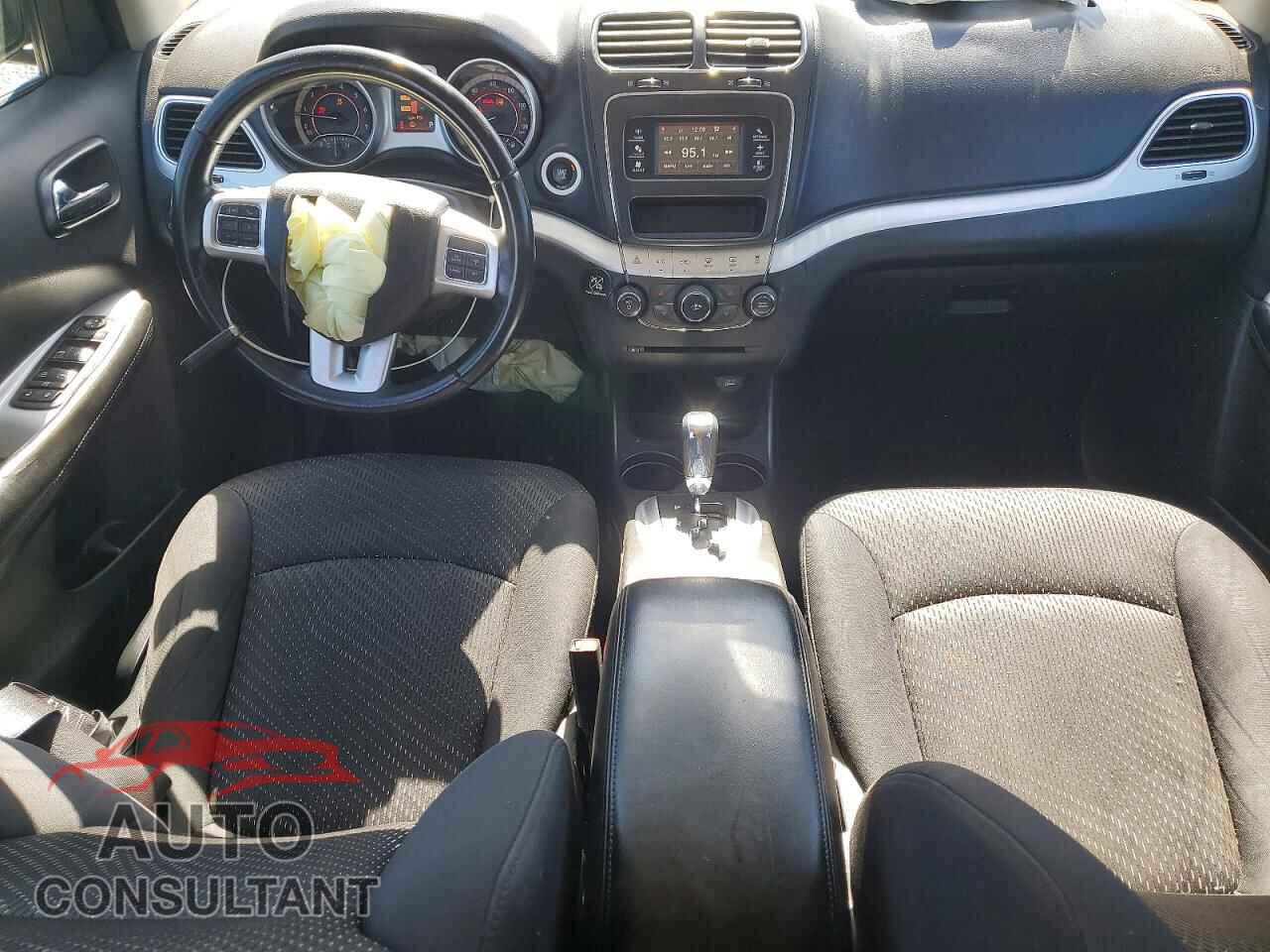 DODGE JOURNEY 2016 - 3C4PDCBG2GT210210