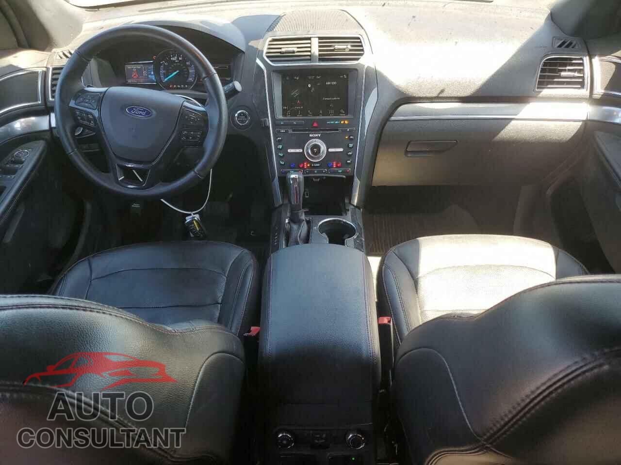 FORD EXPLORER 2018 - 1FM5K8GT1JGB83055
