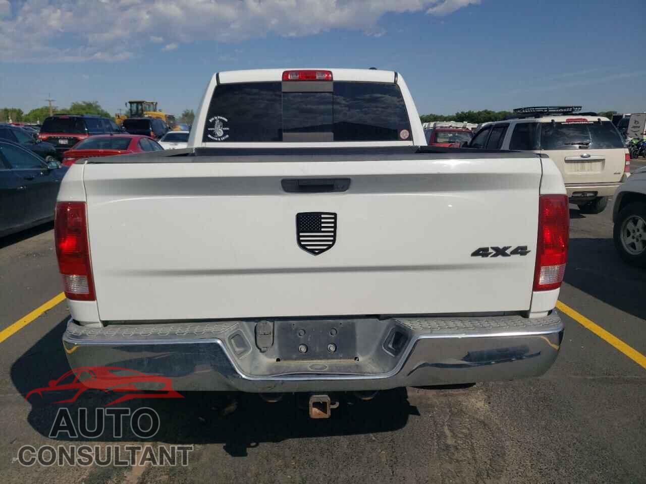 DODGE RAM 1500 2012 - 1C6RD7GP8CS136433