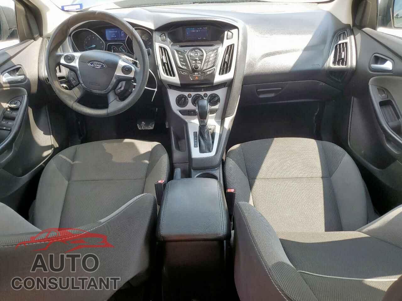 FORD FOCUS 2013 - 1FADP3F21DL209975
